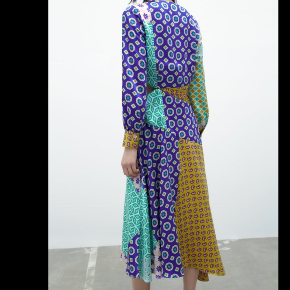 💙 PATCHWORK PRINT MIDI DRESS - Picture 9 of 13